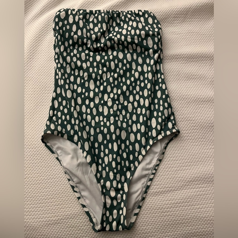 Kona Sol strapless one piece bathing suit